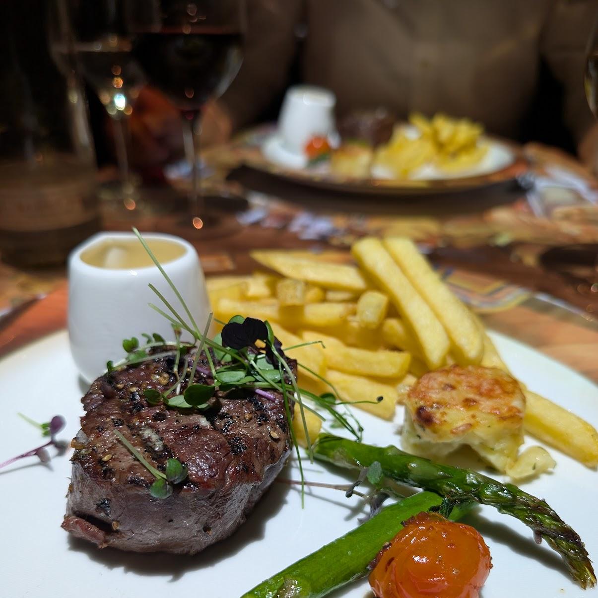 Restaurant "Le Petit Chef -" in Hannover