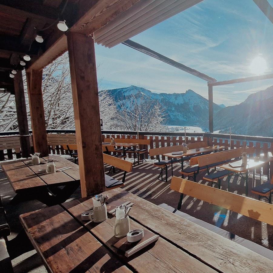 Restaurant "Berghütte Adlerhorst" in Nesselwängle