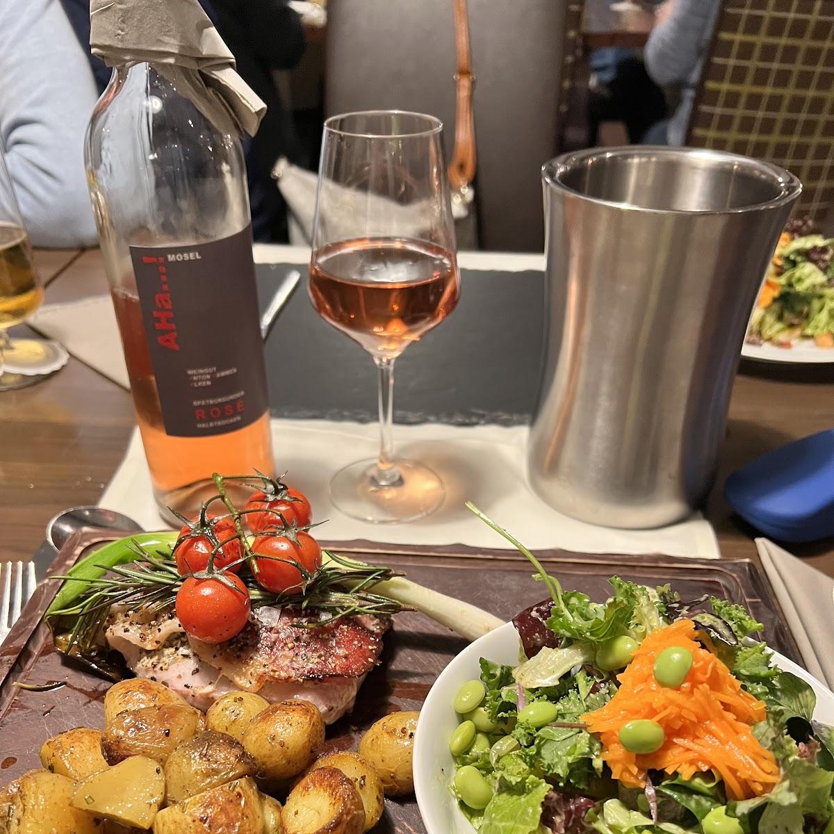 Restaurant "Restaurant Lomo" in Löf