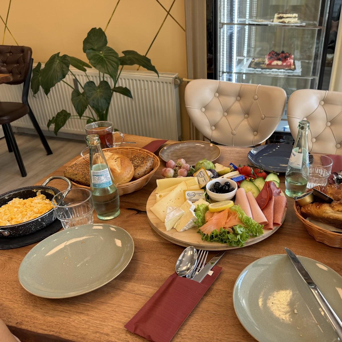 Restaurant "Palace Café & Restaurant" in Euskirchen