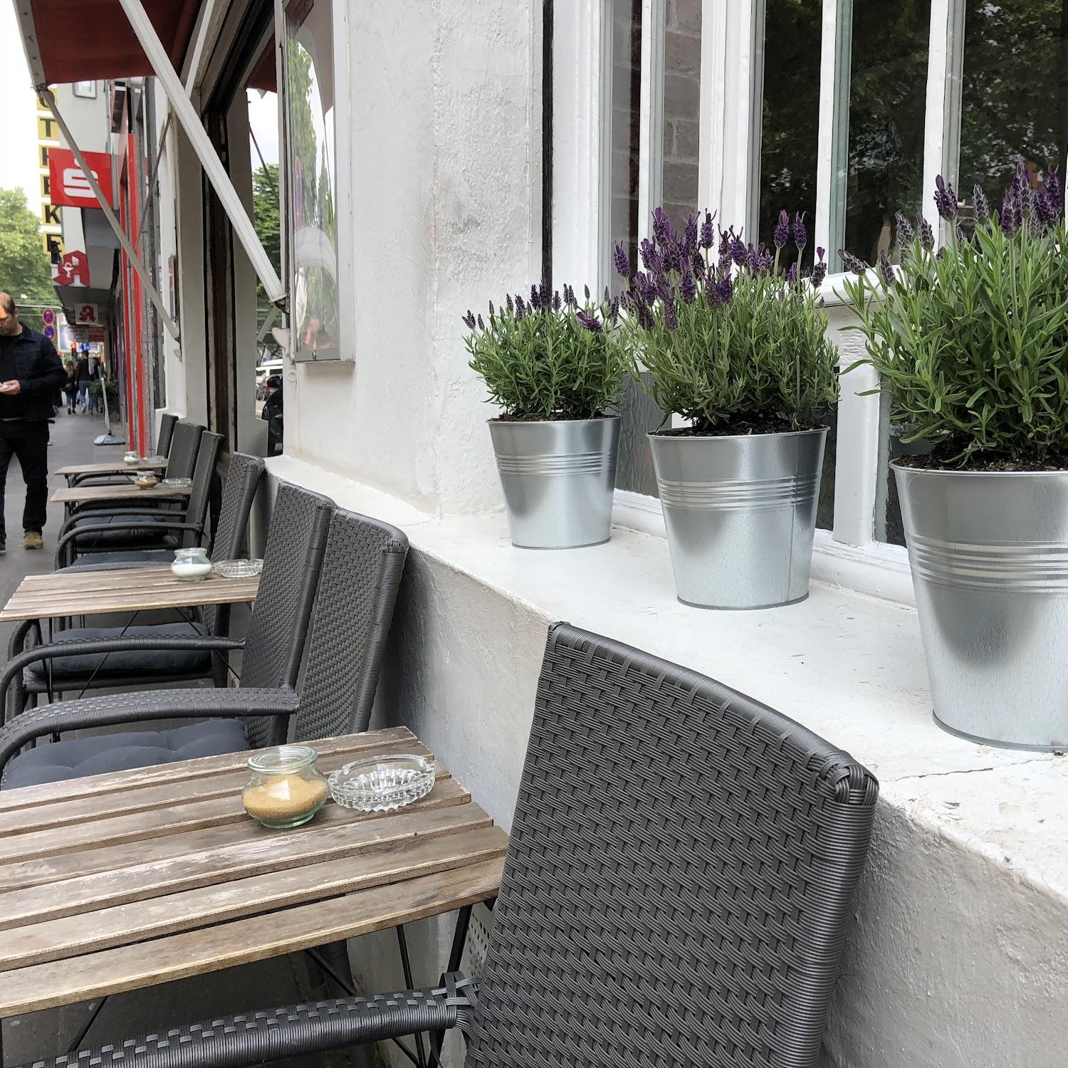 Restaurant "Café 333" in Köln