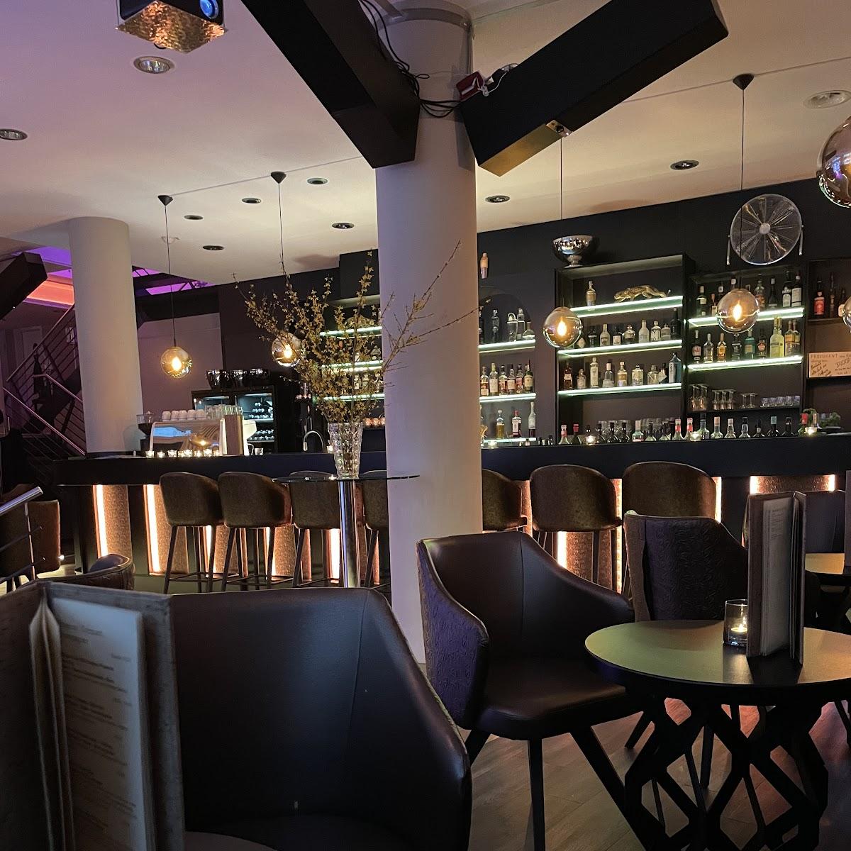 Restaurant "Papillon- Piano Bar und Restaurant" in Leipzig