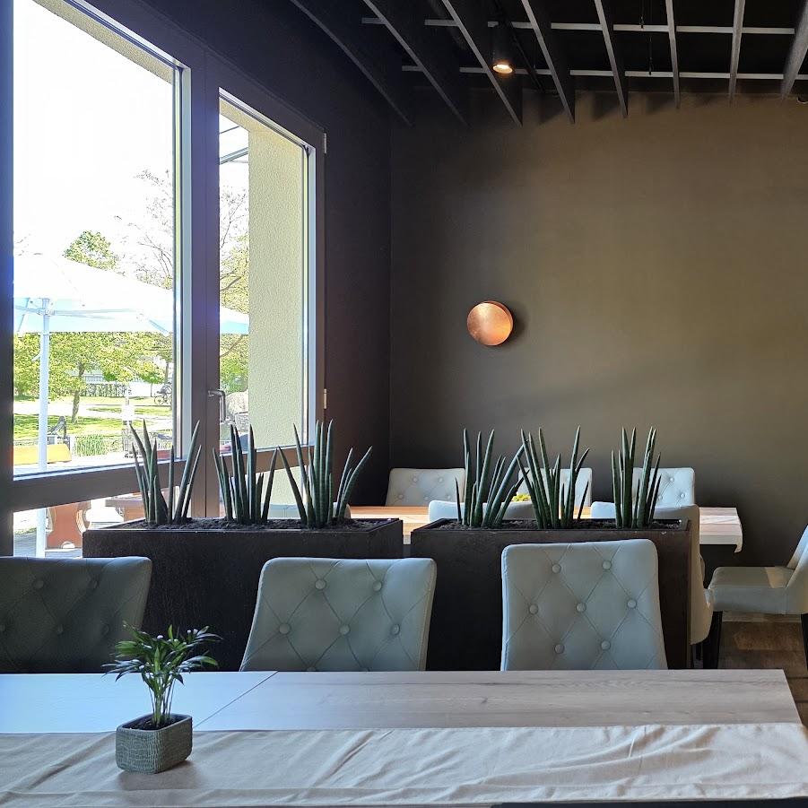 Restaurant "Housnkuh Restaurant | Café | Biergarten" in Kronach