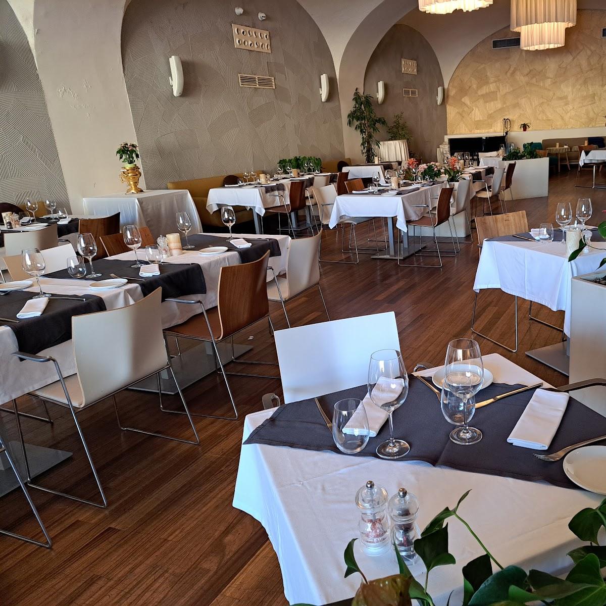 Restaurant "Gradska kavana Arsenal Restaurant" in Dubrovnik