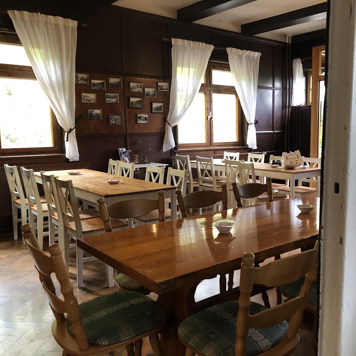Restaurant "Berggasthaus Kleiner Hörselberg" in Wutha-Farnroda