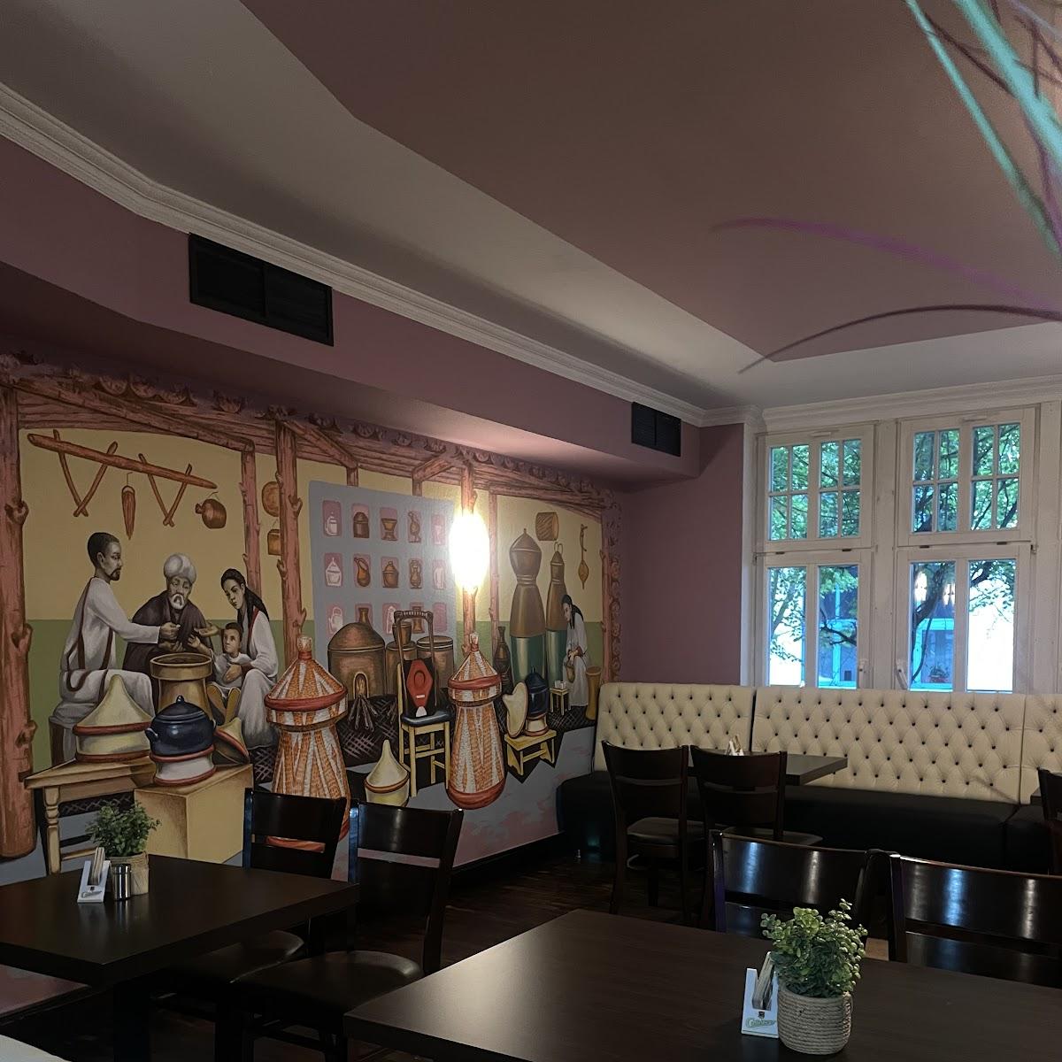 Restaurant "Hdmona Bar & Restaurant" in Magdeburg