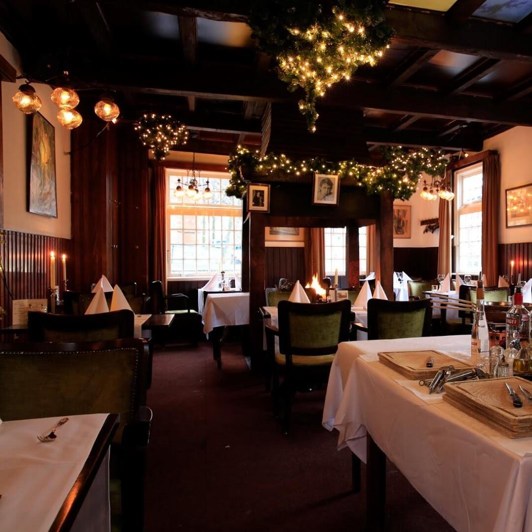 Restaurant "Café-Restaurant Het Huis Met De Pilaren" in Bergen