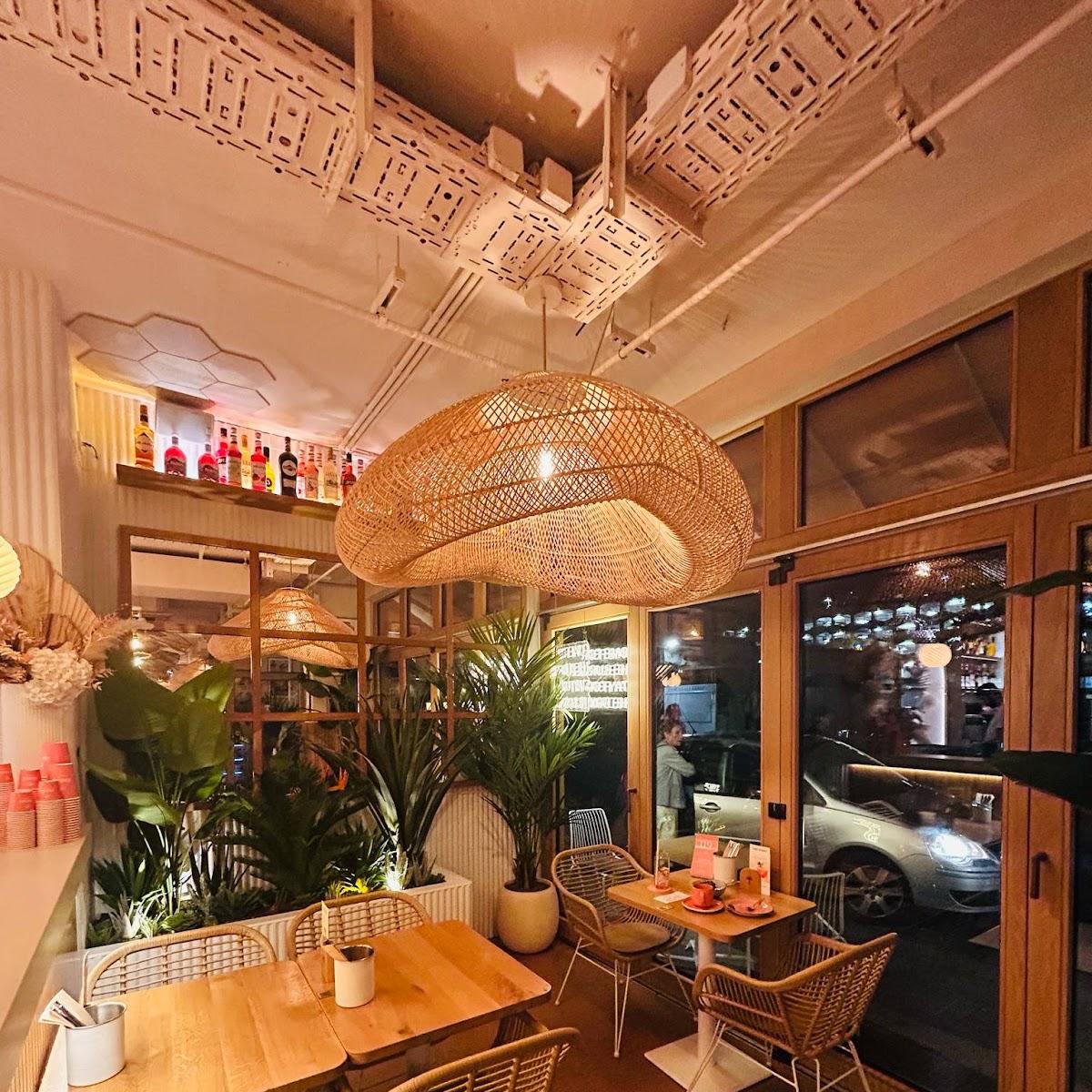 Restaurant "Hulala – Pretty Burger & Drinks" in Düsseldorf