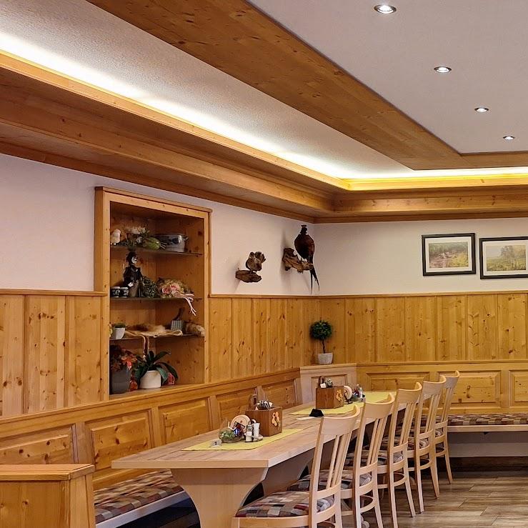 Restaurant "Hofmann gasthaus Zum Hirschen" in Neuhof an der Zenn