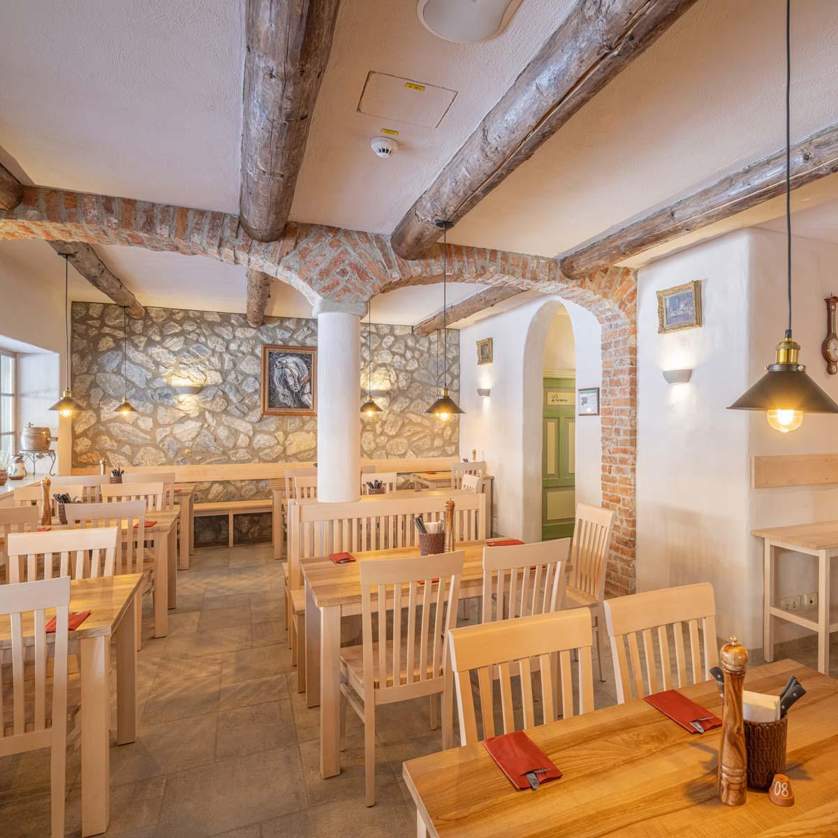 Restaurant "Pullman City: Il Cavallo" in Eging am See