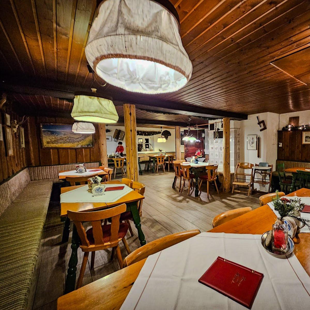 Restaurant "Nattersbergalm" in Reit im Winkl