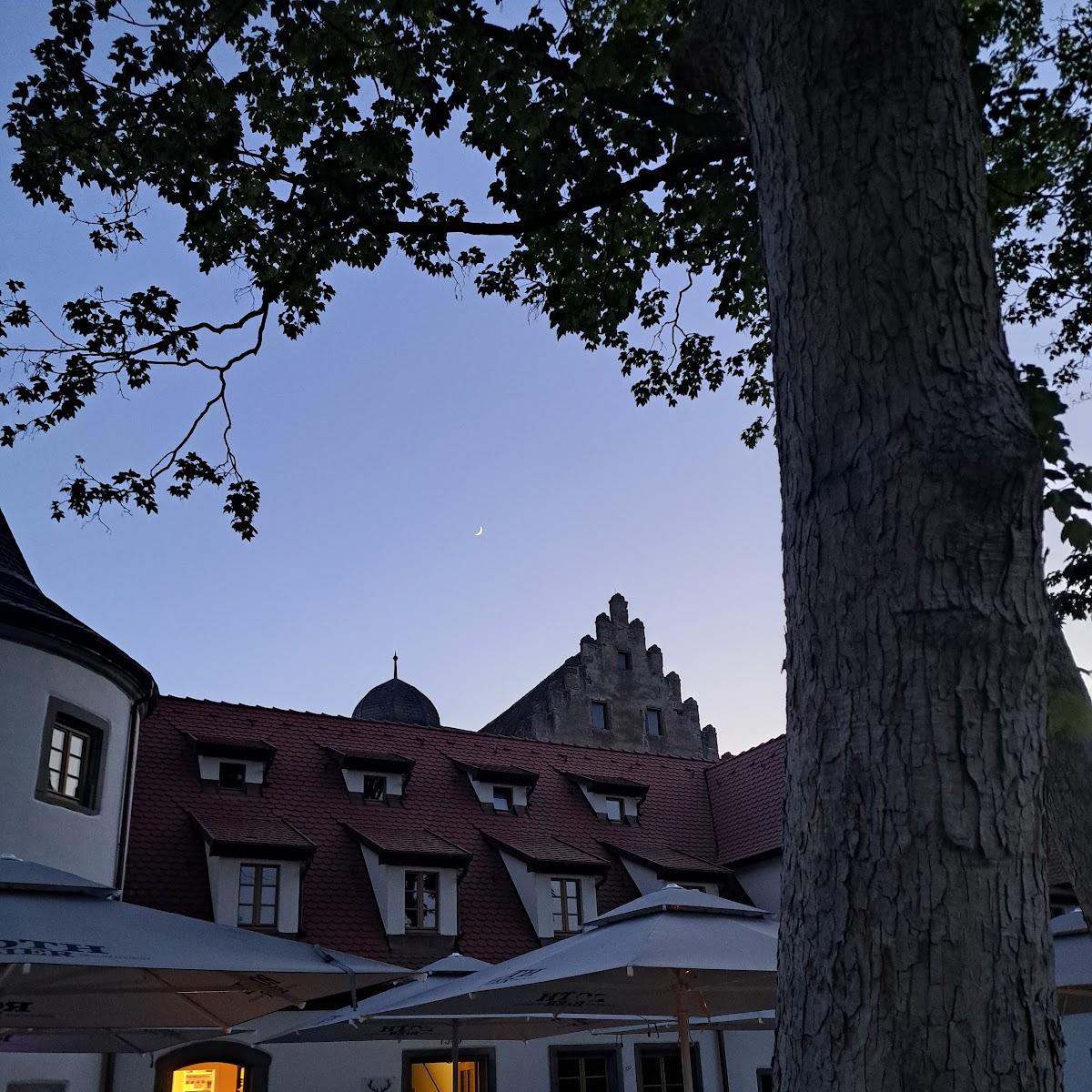 Restaurant "Café Hirschkopf Schlosshotel" in Schwebheim