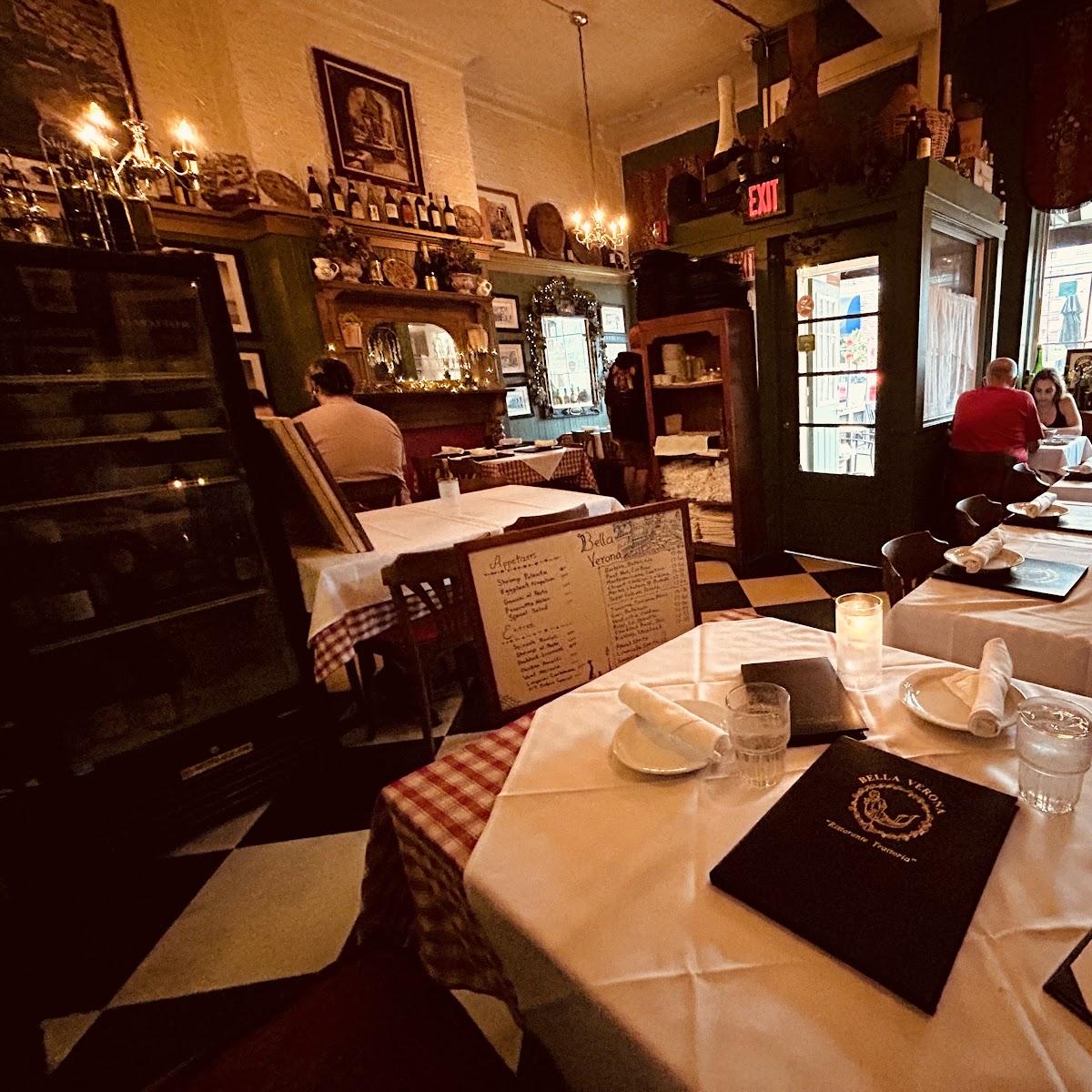 Restaurant "Bella Verona" in Salem