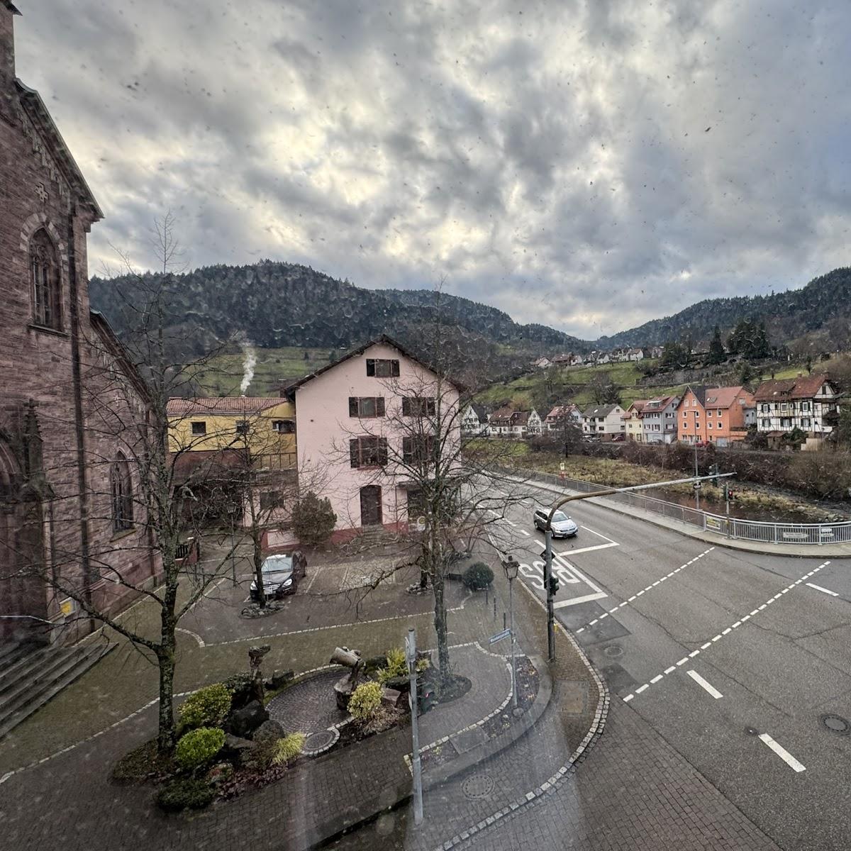 Restaurant "Hotel Grüner Baum" in Weisenbach