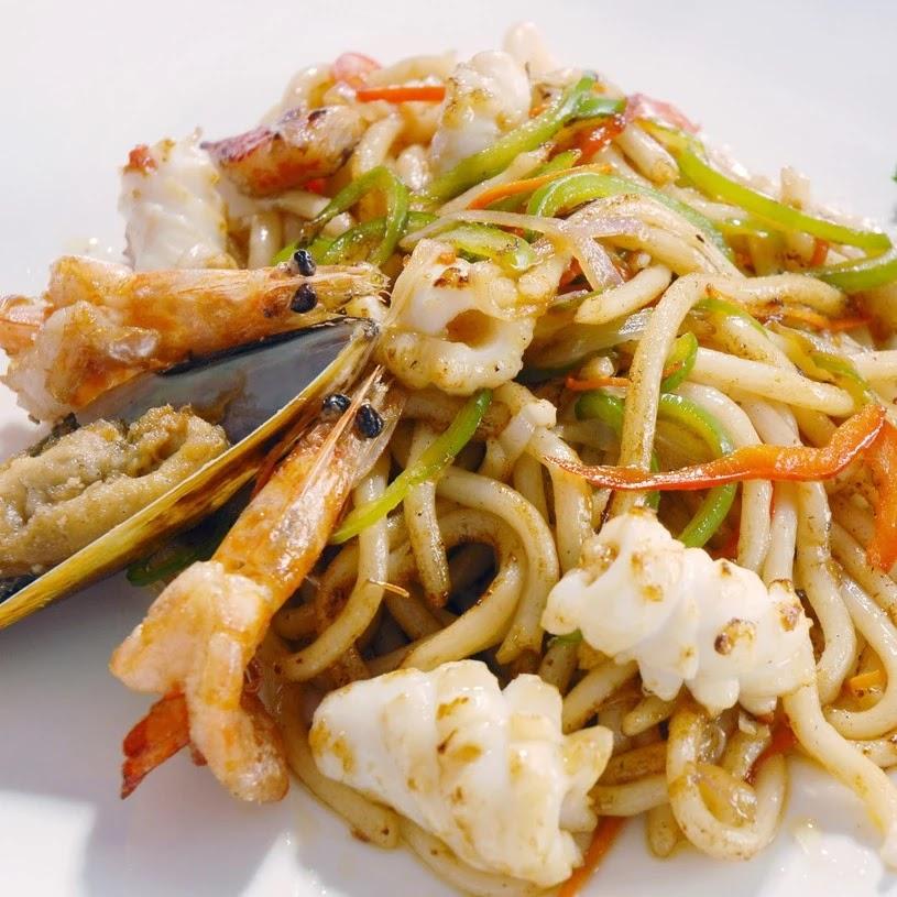 Restaurant "Wok Home" in Bompas