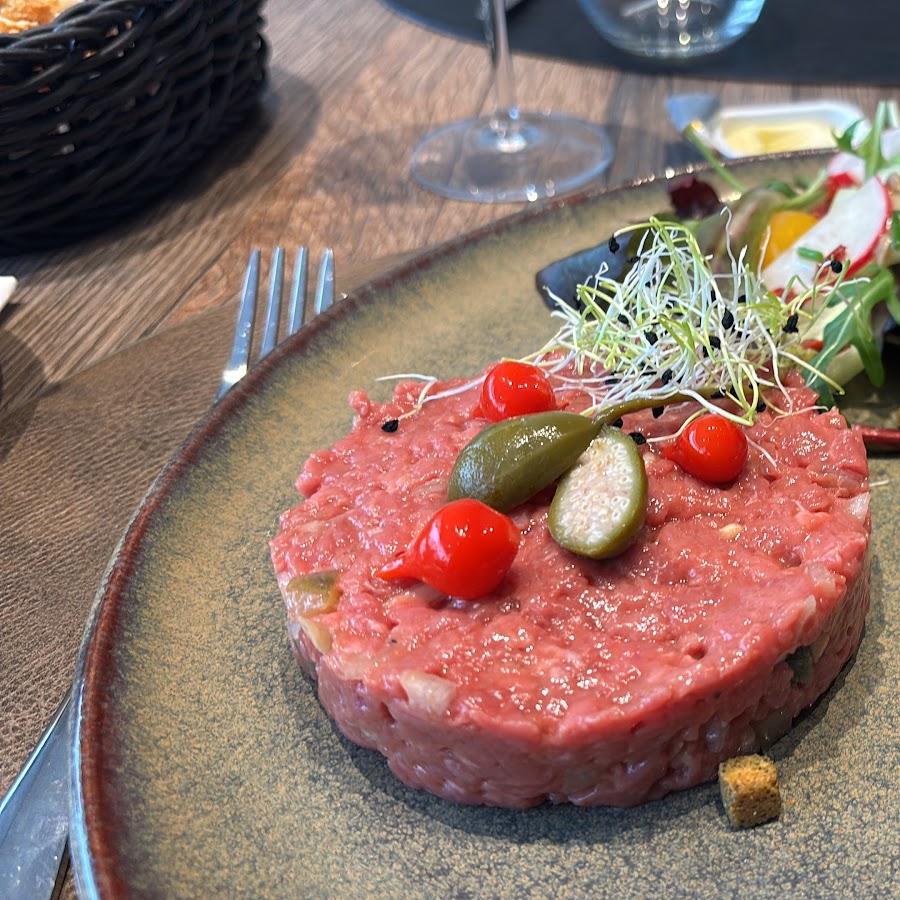 Restaurant "Bistro De Haagse Hoek" in Brakel