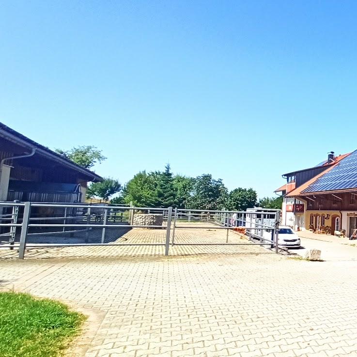 Restaurant "Allgäu Meadow Ranch GmbH" in Hergatz