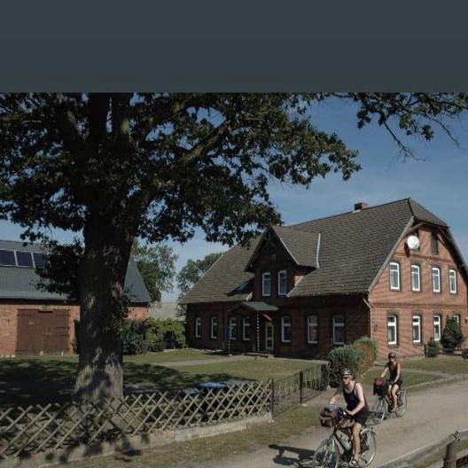 Restaurant "Gasthof Holm - Bauarbeiterzimmer" in Amt Neuhaus