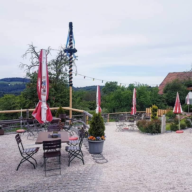 Restaurant "Oberfrohnstettner Stadl" in Hengersberg