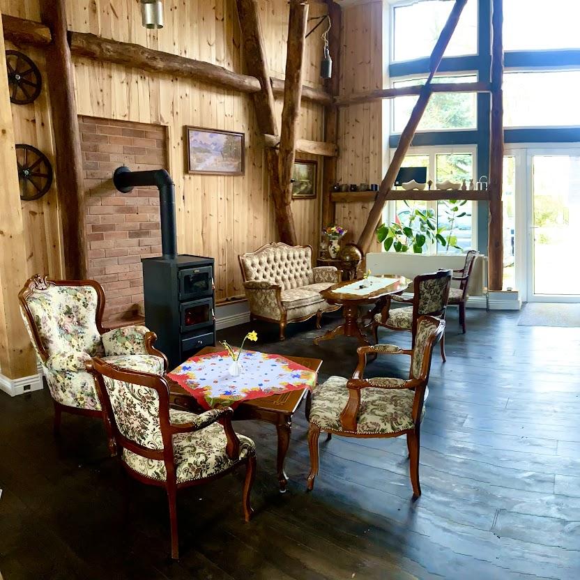 Restaurant "Scheunencafe Kachlin" in Dargen