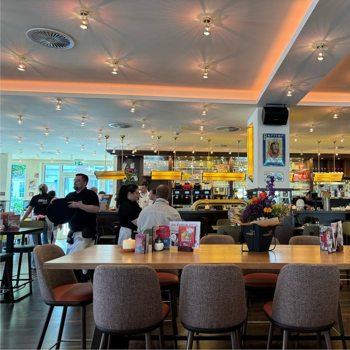 Restaurant "Cafe Extrablatt" in Aurich
