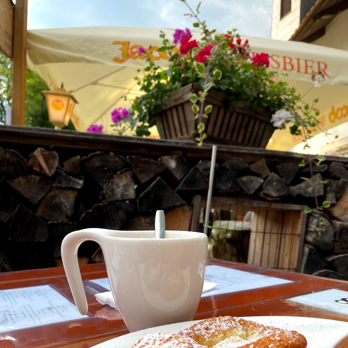 Restaurant "Theresia Hösl Einrichtungen von Gaststätten" in  Luhe-Wildenau