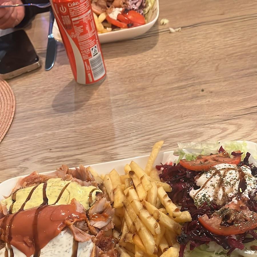 Restaurant "Cem‘s Grill & Chill" in Eggstätt