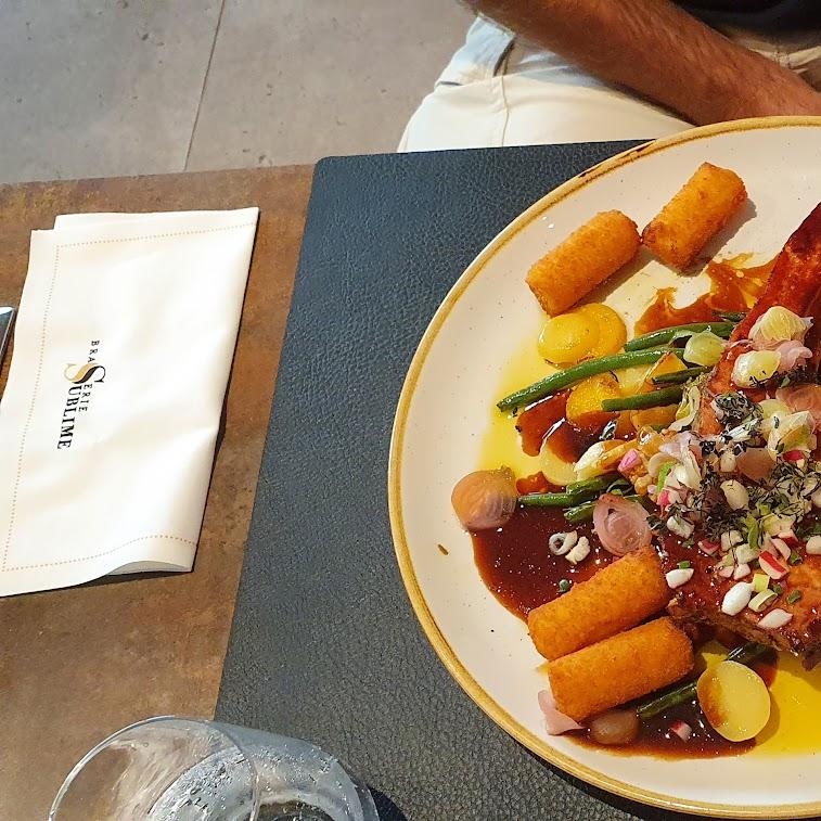 Restaurant "Brasserie Sublime" in Roeselare