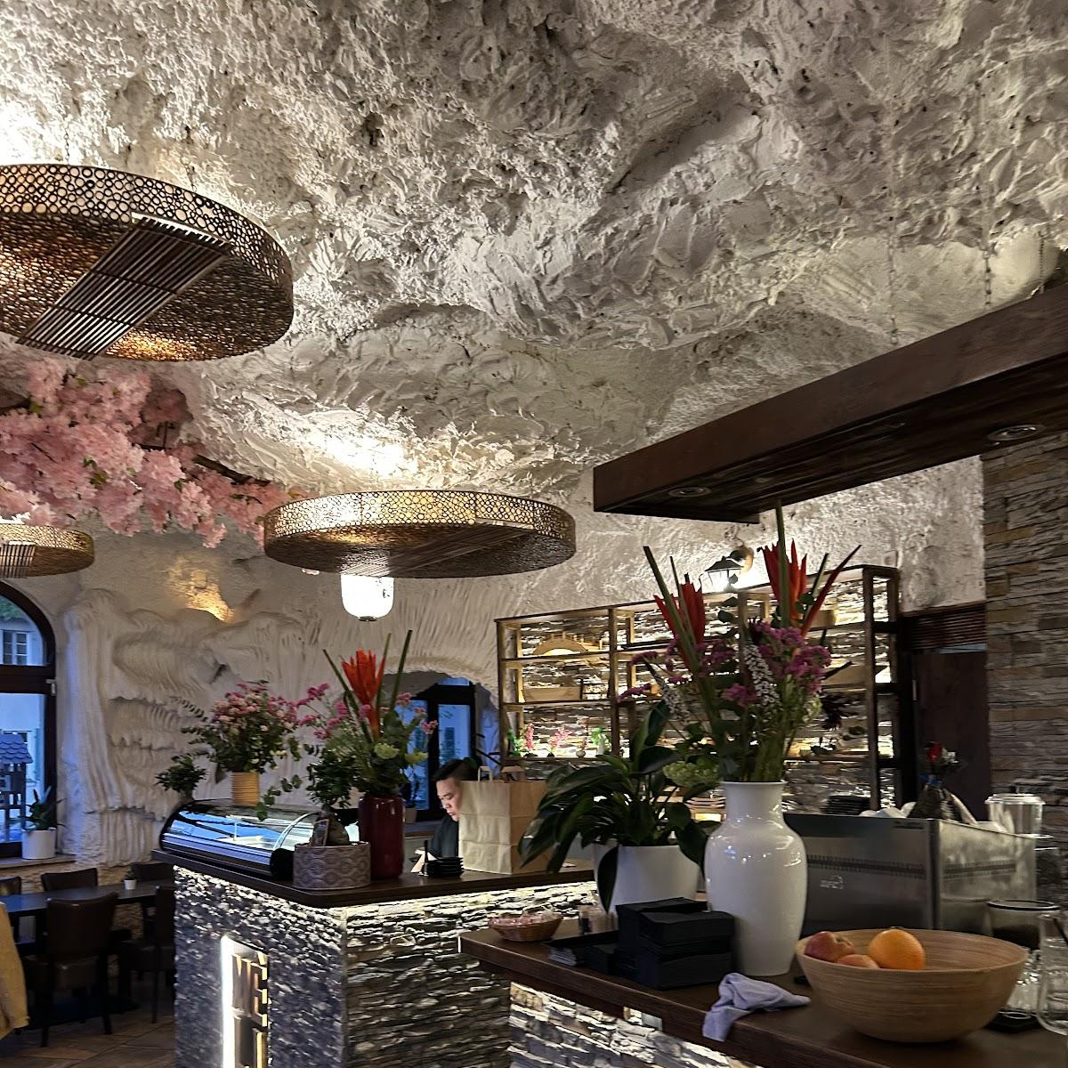 Restaurant "MÊLI Restaurant - Asian Cuisine & Sushi" in Berlin