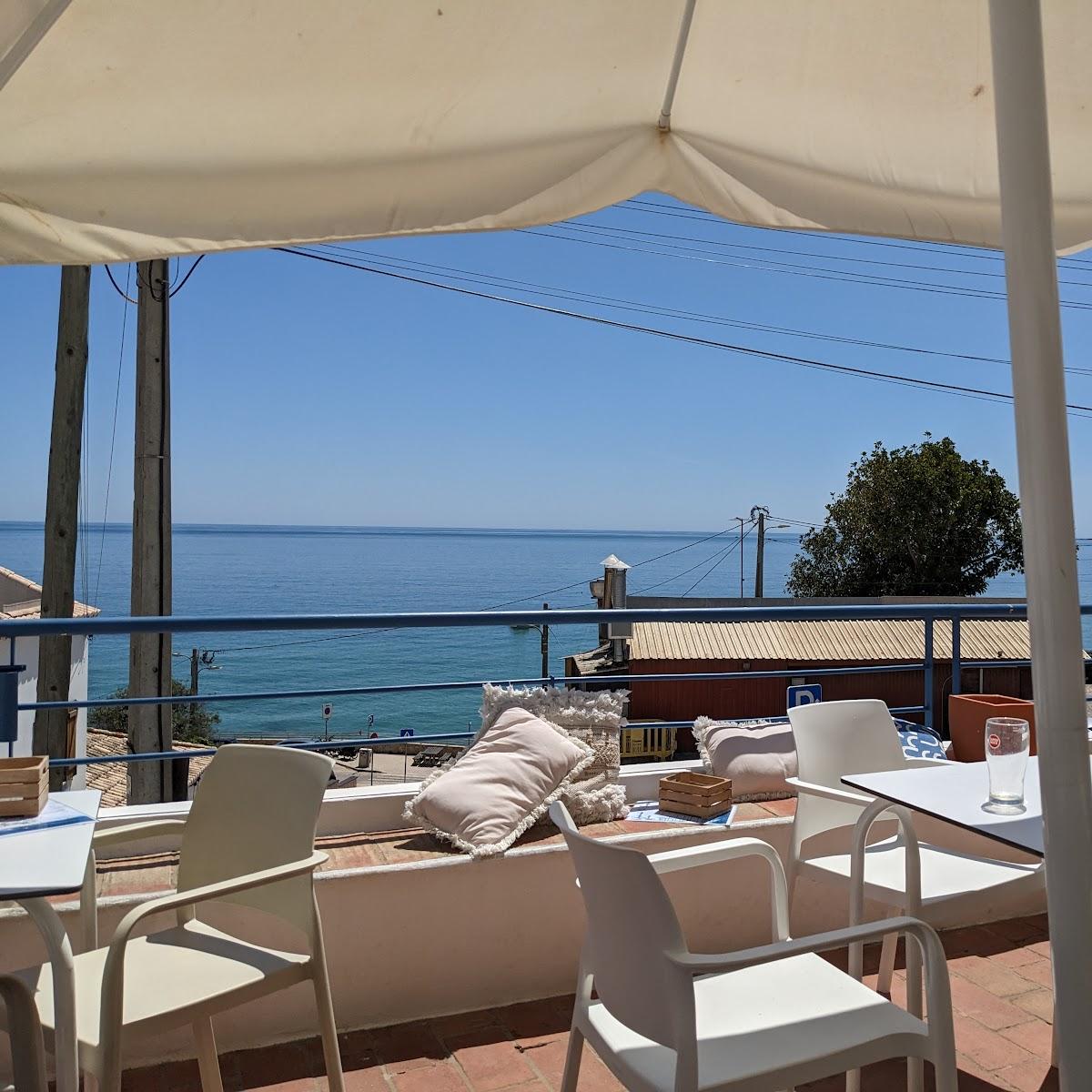 Restaurant "Varanda de Burgau" in Budens