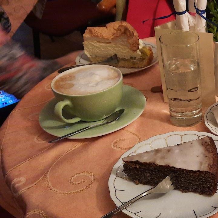 Restaurant "Hof Cafe" in Lübstorf