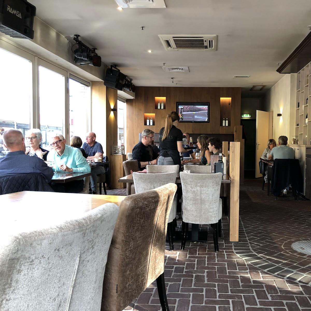 Restaurant "Eetkavee de Belhamel" in Etten-Leur