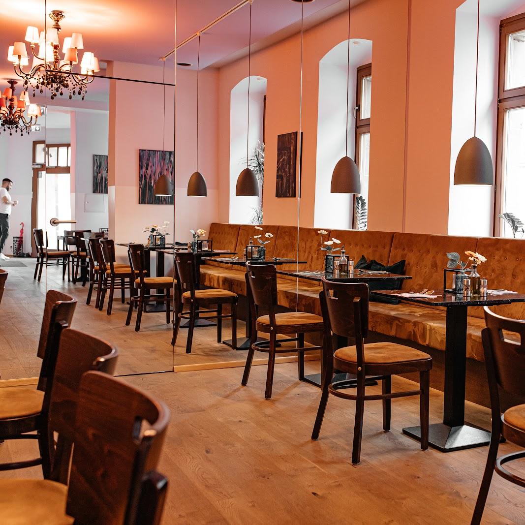 Restaurant "Tadik
