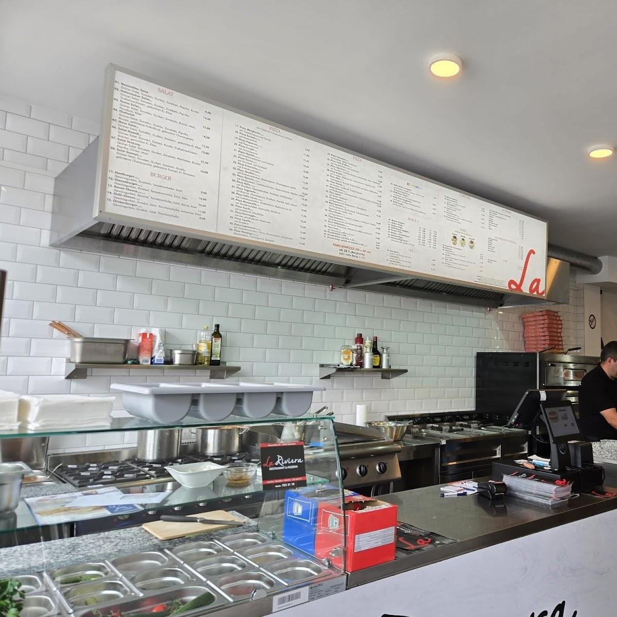 Restaurant "La Riviera Restaurant & Pizzeria" in Bollendorf