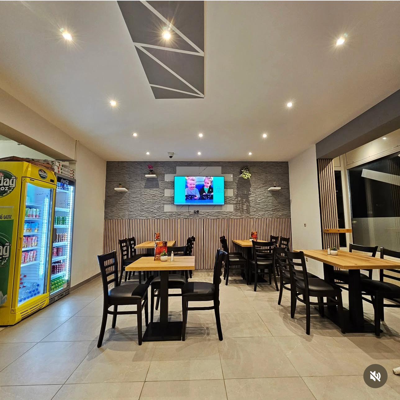 Restaurant "Kreuzberger Pizza und Kebaphaus" in Crailsheim