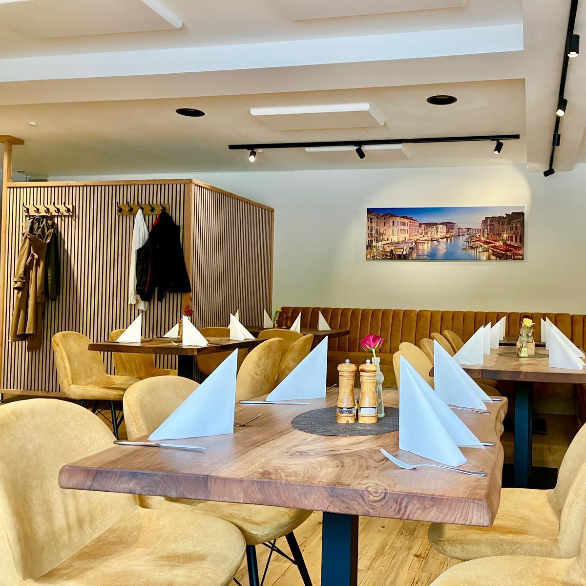 Restaurant "Casa di Gusto" in Wallersdorf