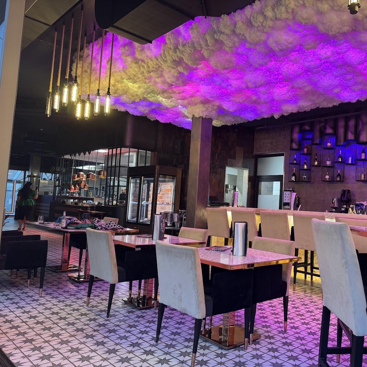 Restaurant "Maglic Restaurant & Bar" in Krefeld