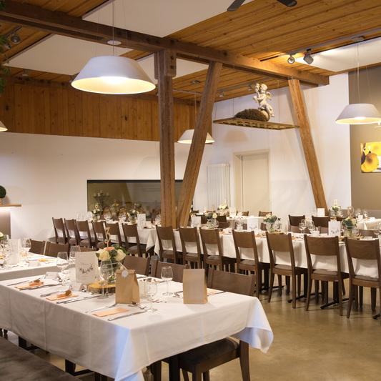 Restaurant "Weingut Waldbüsser GbR" in Steinheim an der Murr