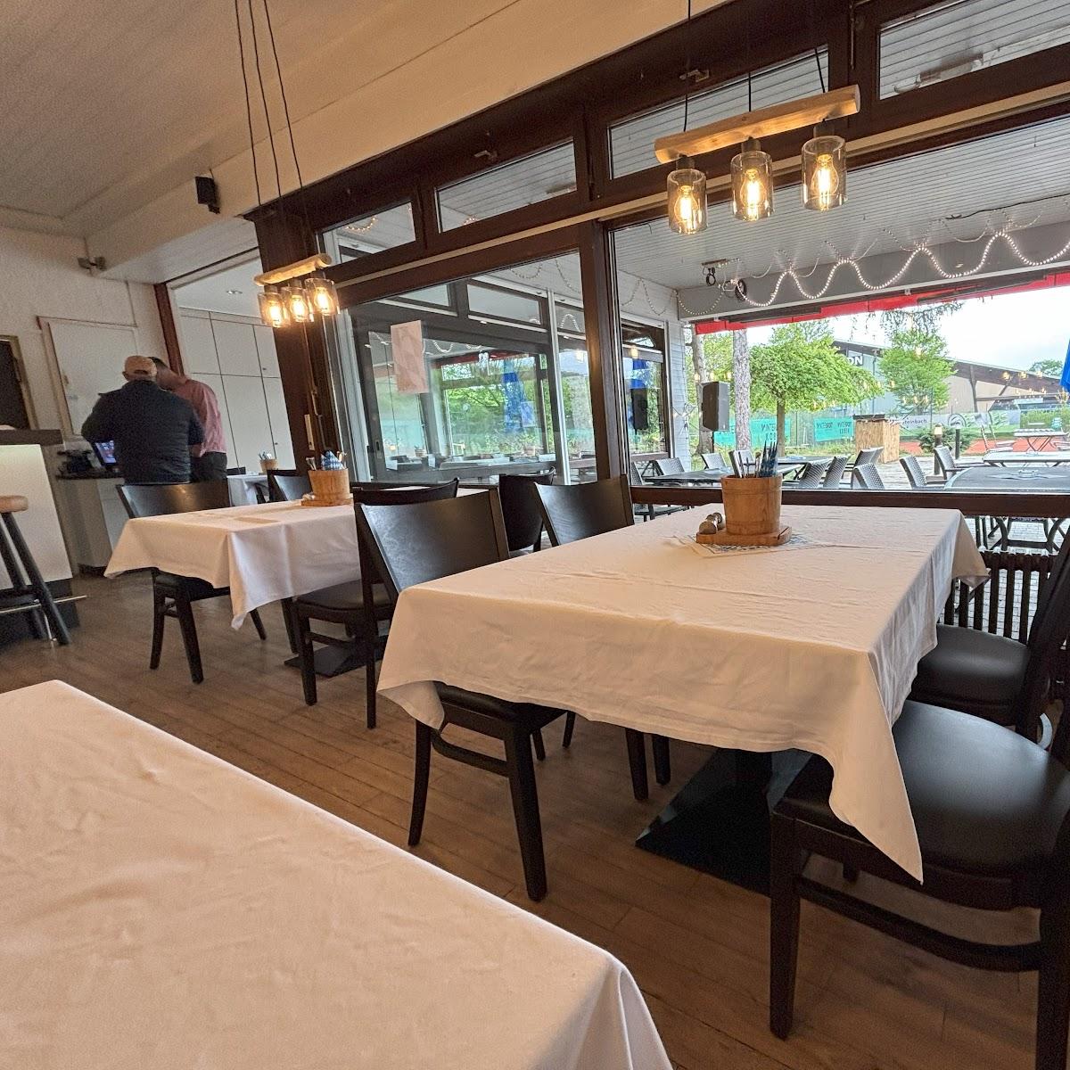 Restaurant "Wiesnknöpfle Wernau" in Wernau (Neckar)