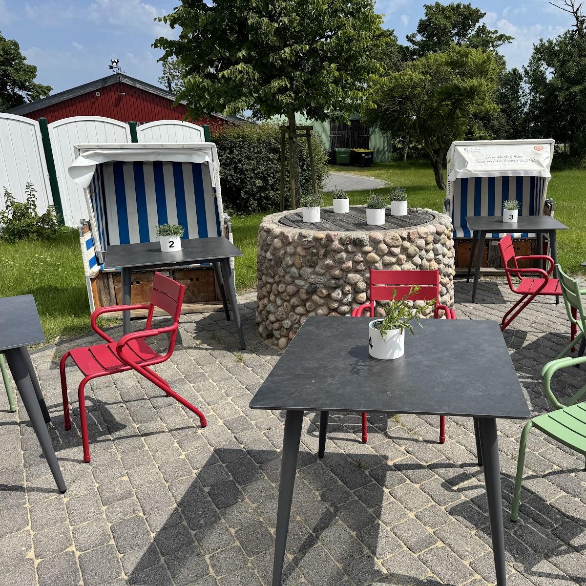 Restaurant "Fenne" in Tating