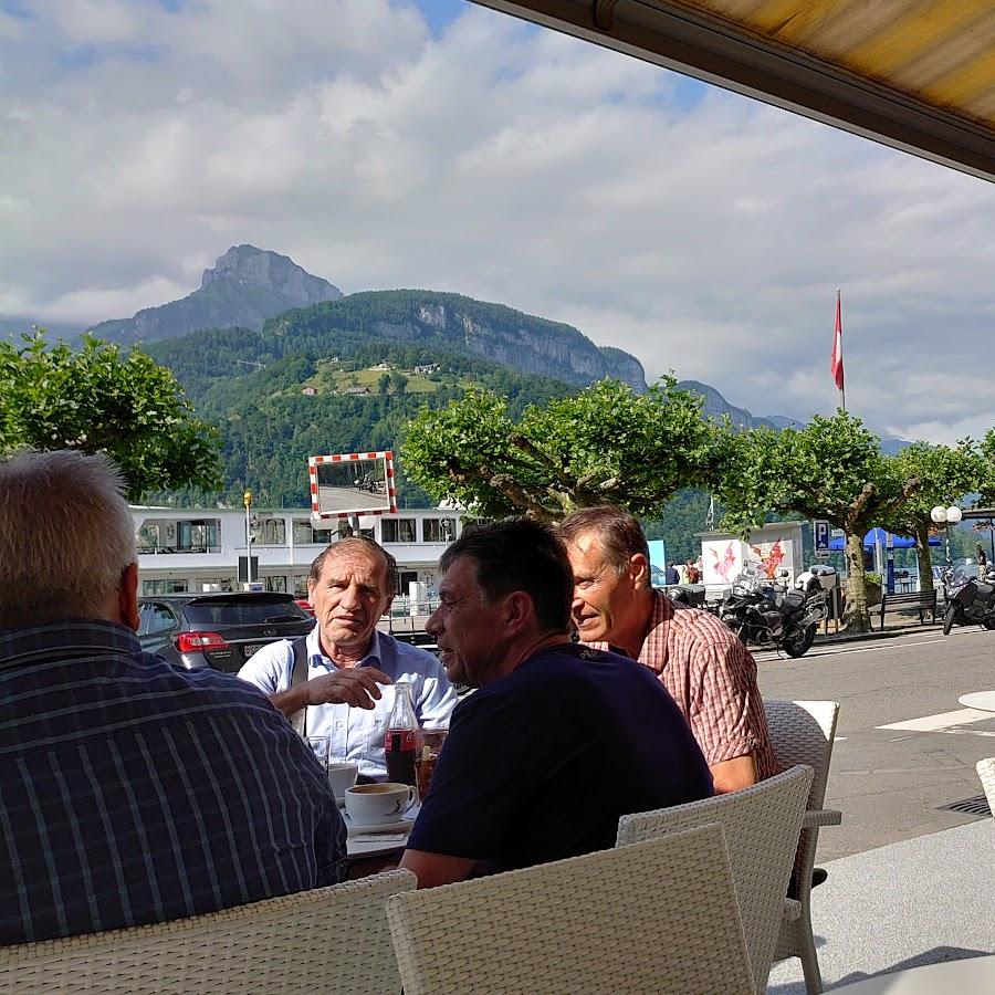 Restaurant "Belmondo Café Bar" in Ingenbohl