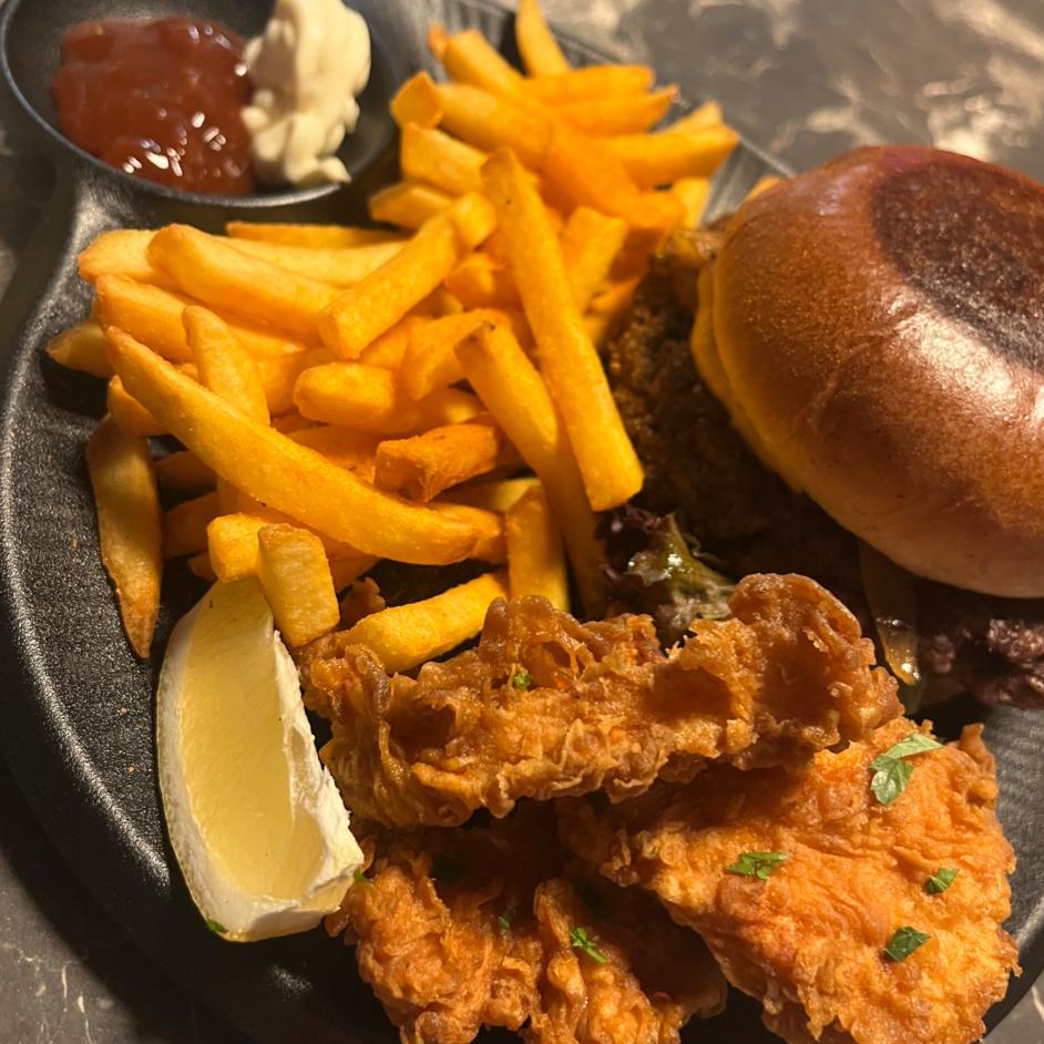 Restaurant "Digga’s Chicken & Smash Burger" in Bogen