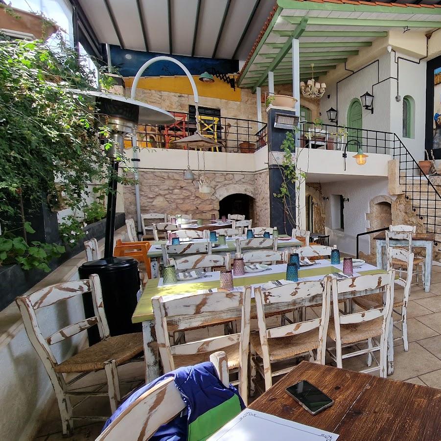 Restaurant "Staras 1869" in Gerani