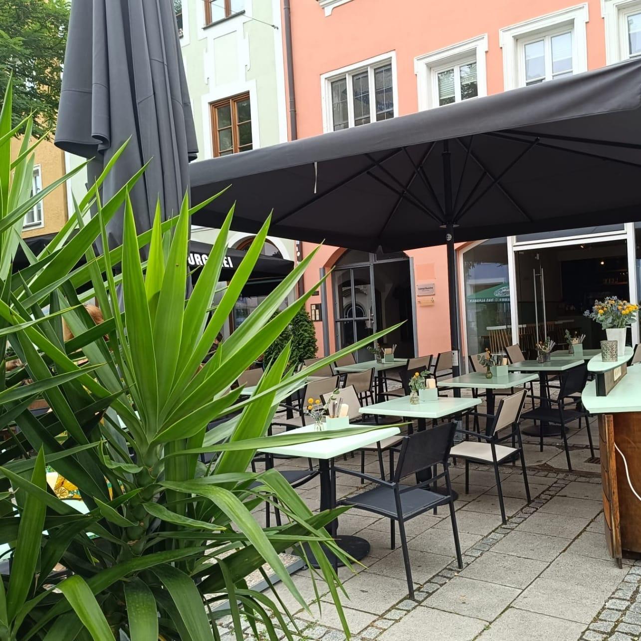 Restaurant "McKenzie