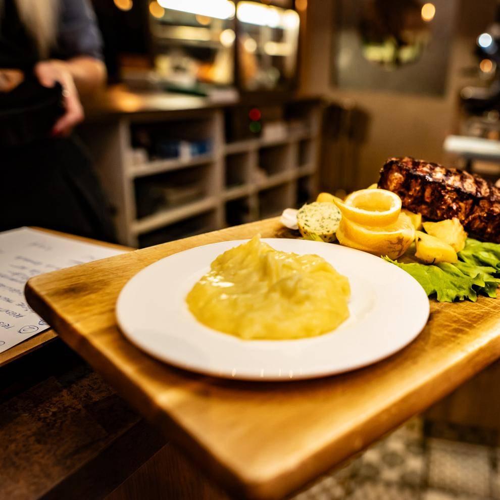 Restaurant "La Oliva" in Neuhofen an der Krems