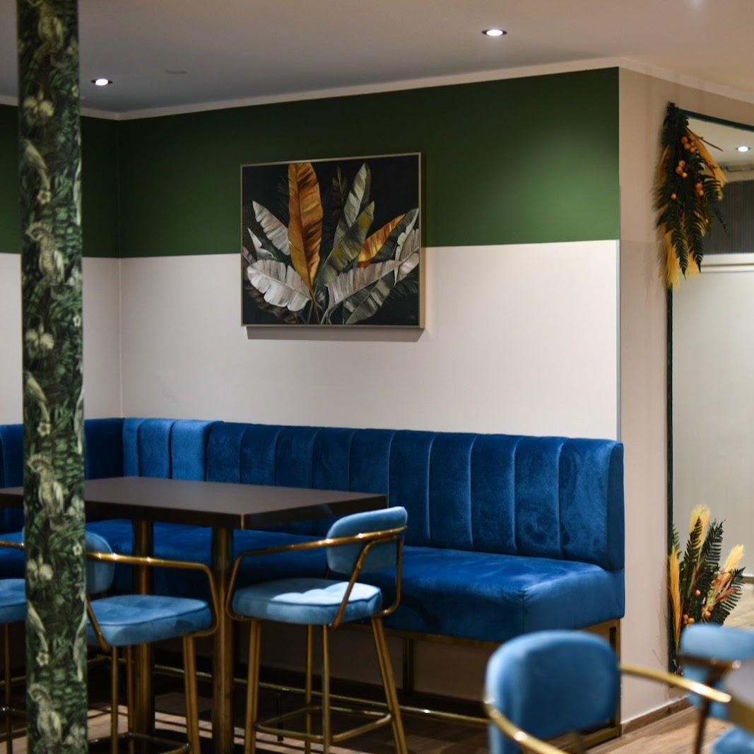 Restaurant "The Wonder Café" in Fellbach