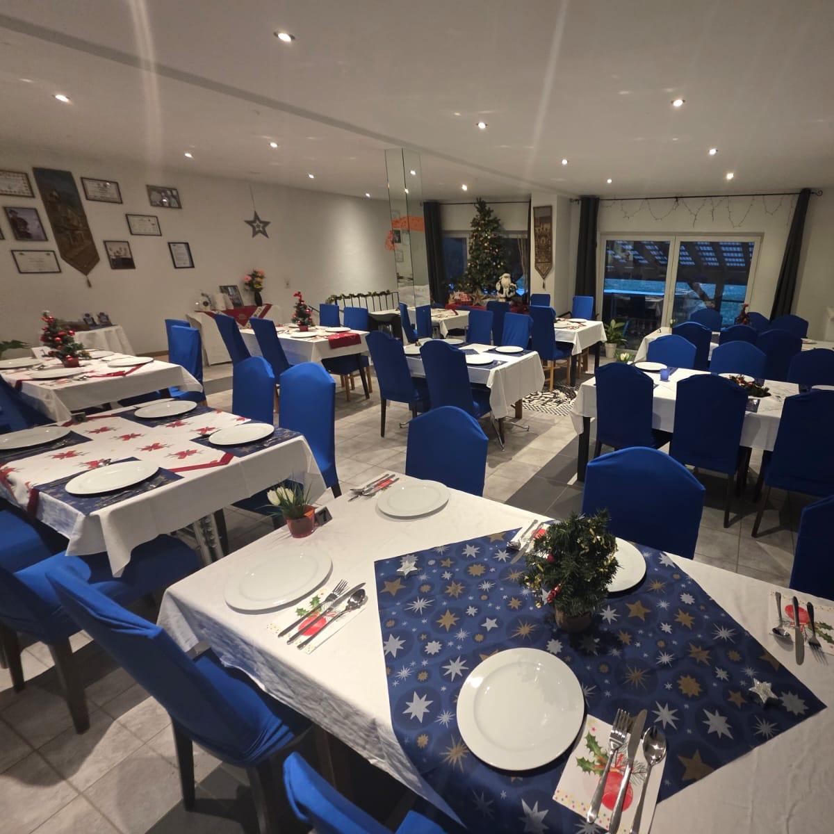 Restaurant "Food land" in Nonnweiler