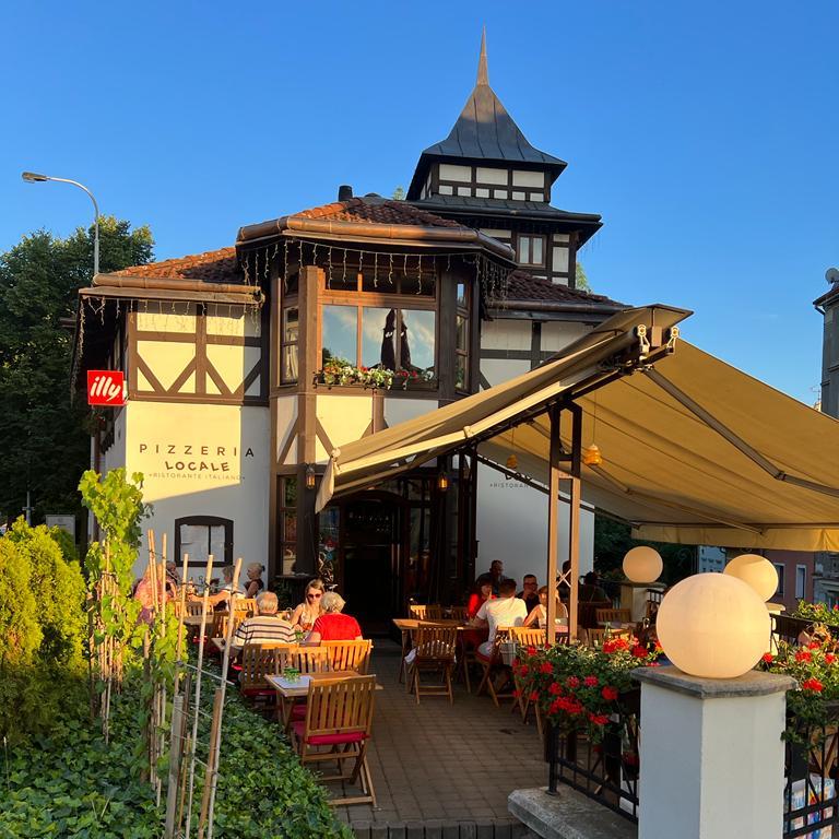 Restaurant "Pizzeria LOCALE" in Stanovice