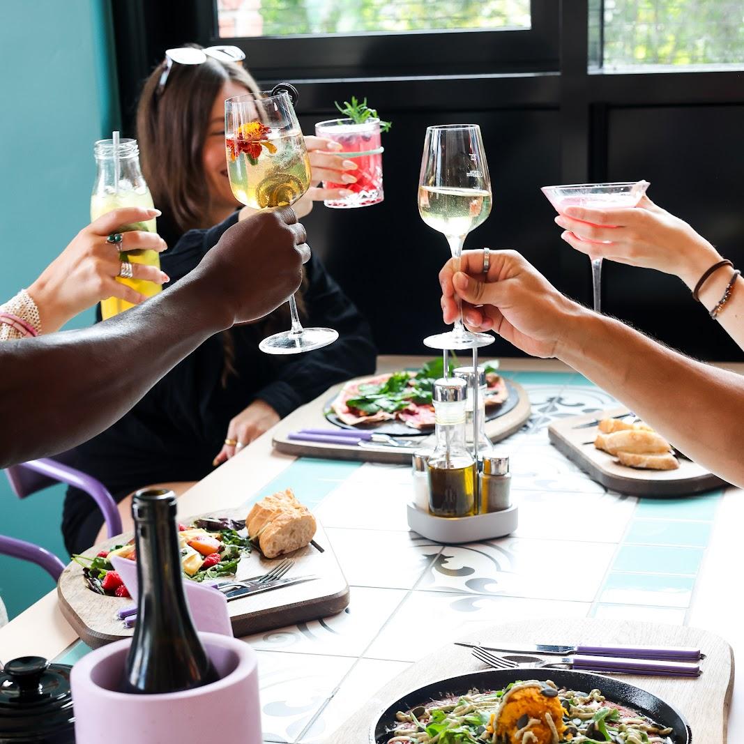 Restaurant "COQ AU VIN | French Bar & Restaurant -" in Mönchengladbach