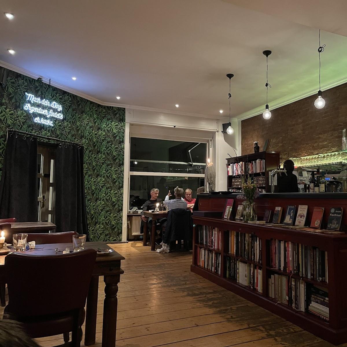 Restaurant "Kitchen Library" in Berlin